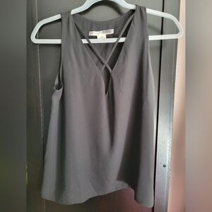Black swing criss cross tank, like new, sz Small